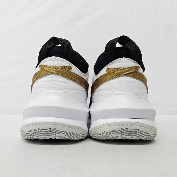 Nike Youth Team Hustle D 10 Basketball Shoes CW6735-002 Black Gold White Sz 6.5Y - Picture 7 of 11